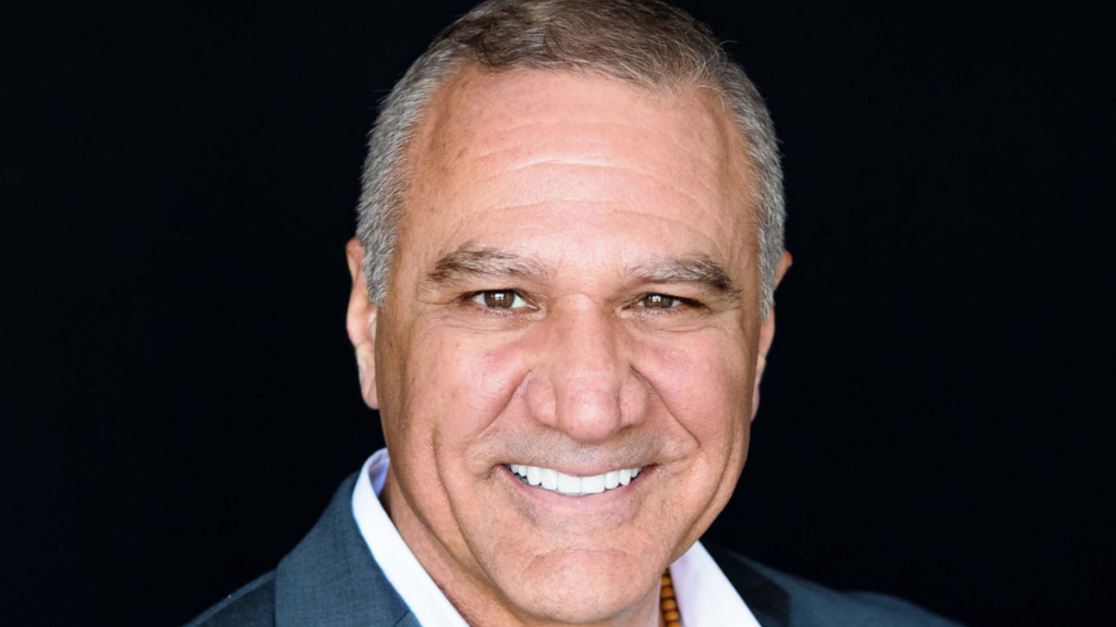 Welcome to Onix: Christian Drapeau